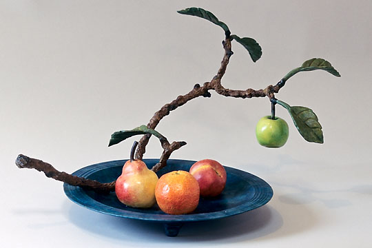 Blue Plate Granny Smith, ©2005 Victor Cicansky