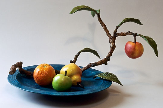 Blue Plate Peach, ©2005 Victor Cicansky